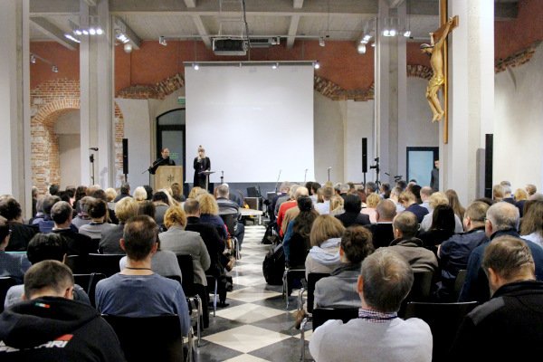 messianic-conference